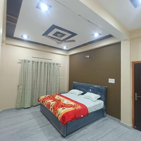 Sarvodaya Residency 호텔 Ayodhya 외부 사진